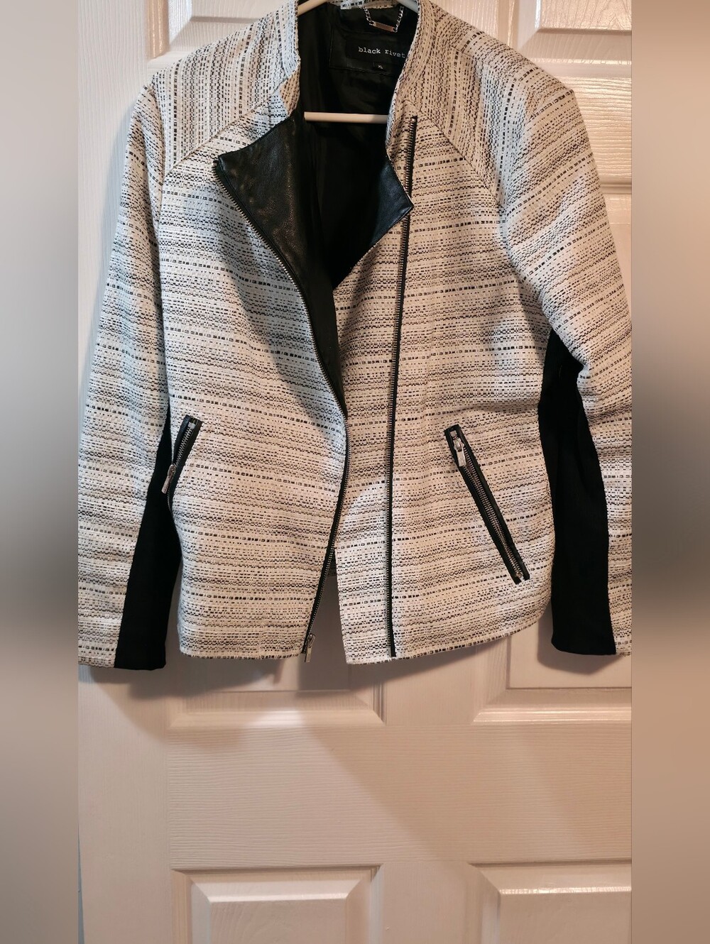 4/$67 Deal! Black Rivet Black & White Textured Moto Blazer